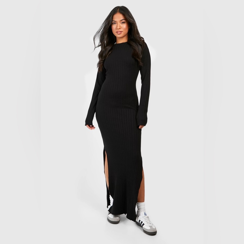 Boohoo Wide Rib Crew Neck Knitted Maxi Dress Size 6 NWT